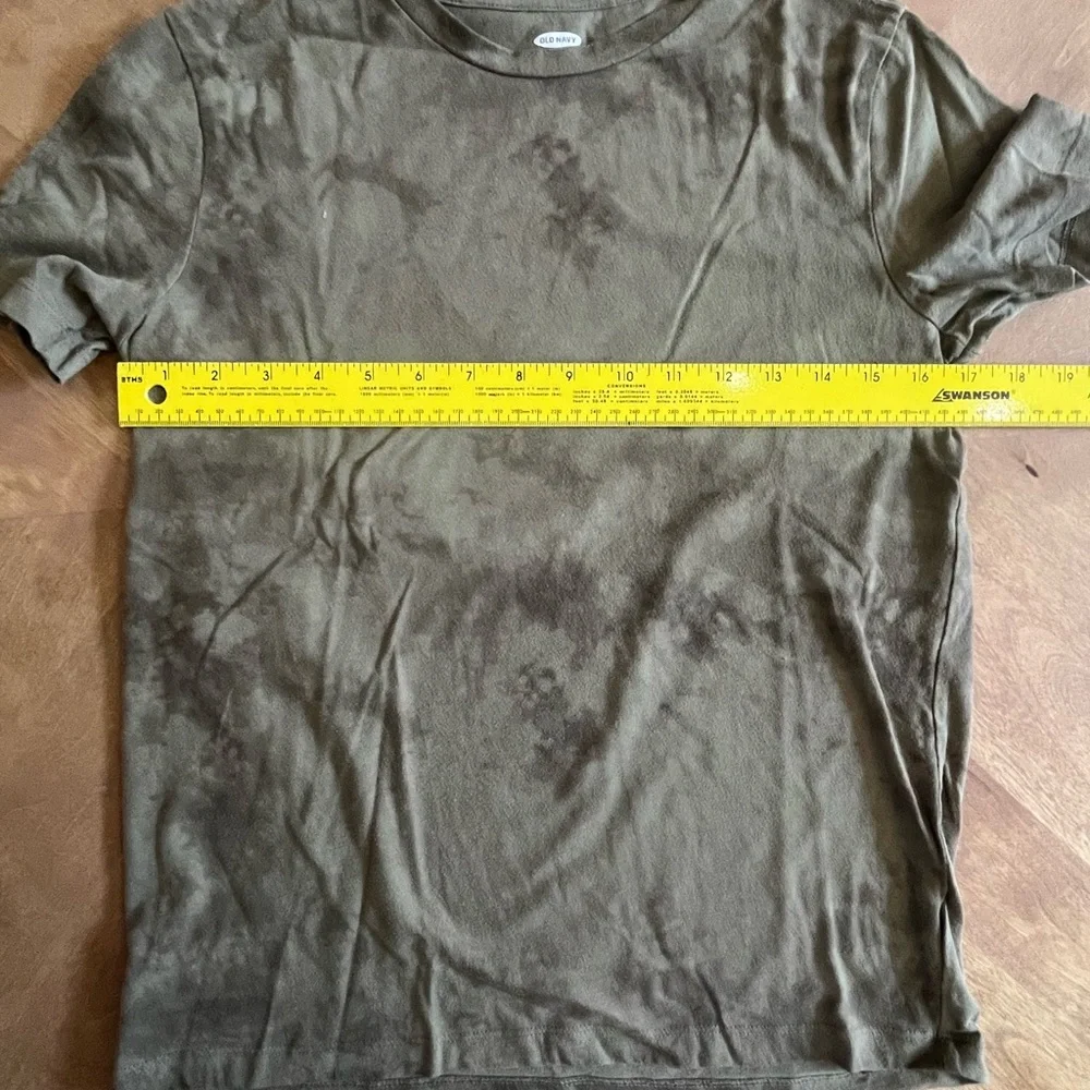 Old Navy 4-Pack Tee Bundle – Kids XL (14–16) – 1 Graphic & 3 Tie-Dye